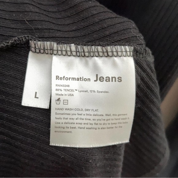 REFORMATION Black Ribbed Linah Dress {3E2} - Picture 5 of 5